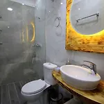 J&m Luxury * Sarandë