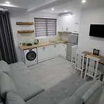 J&m Luxury * Sarandë