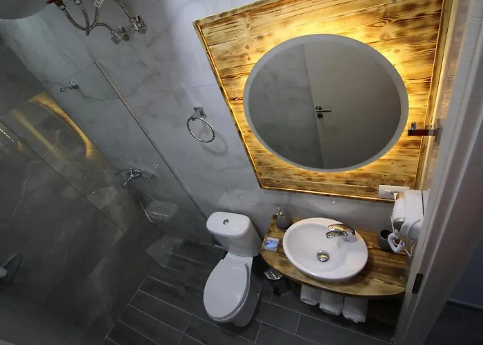 J&m Luxury Apartment