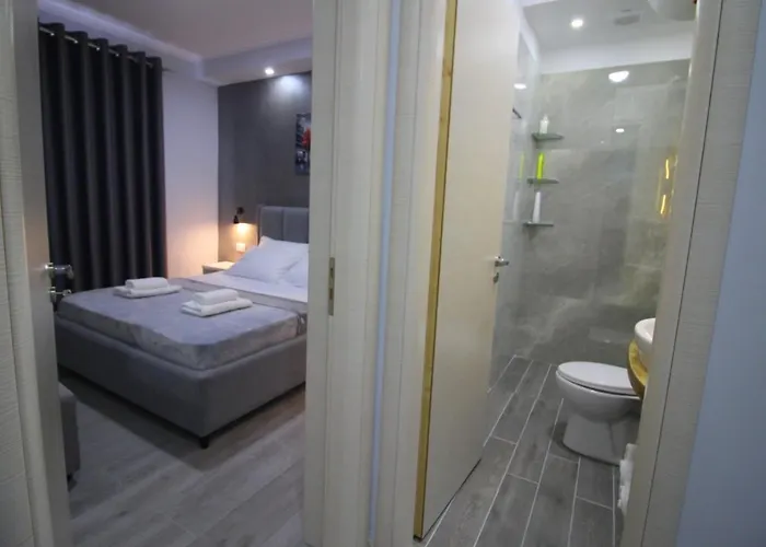 J&m Luxury Apartment
