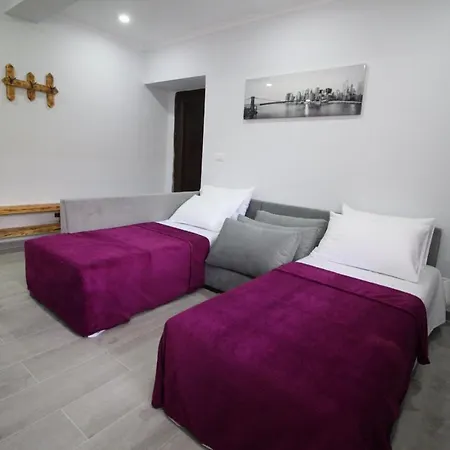 J&m Luxury Lägenhet Sarandë