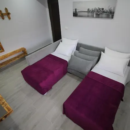 J&m Luxury Appartamento Sarandë