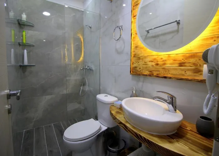 J&m Luxury * Sarandë